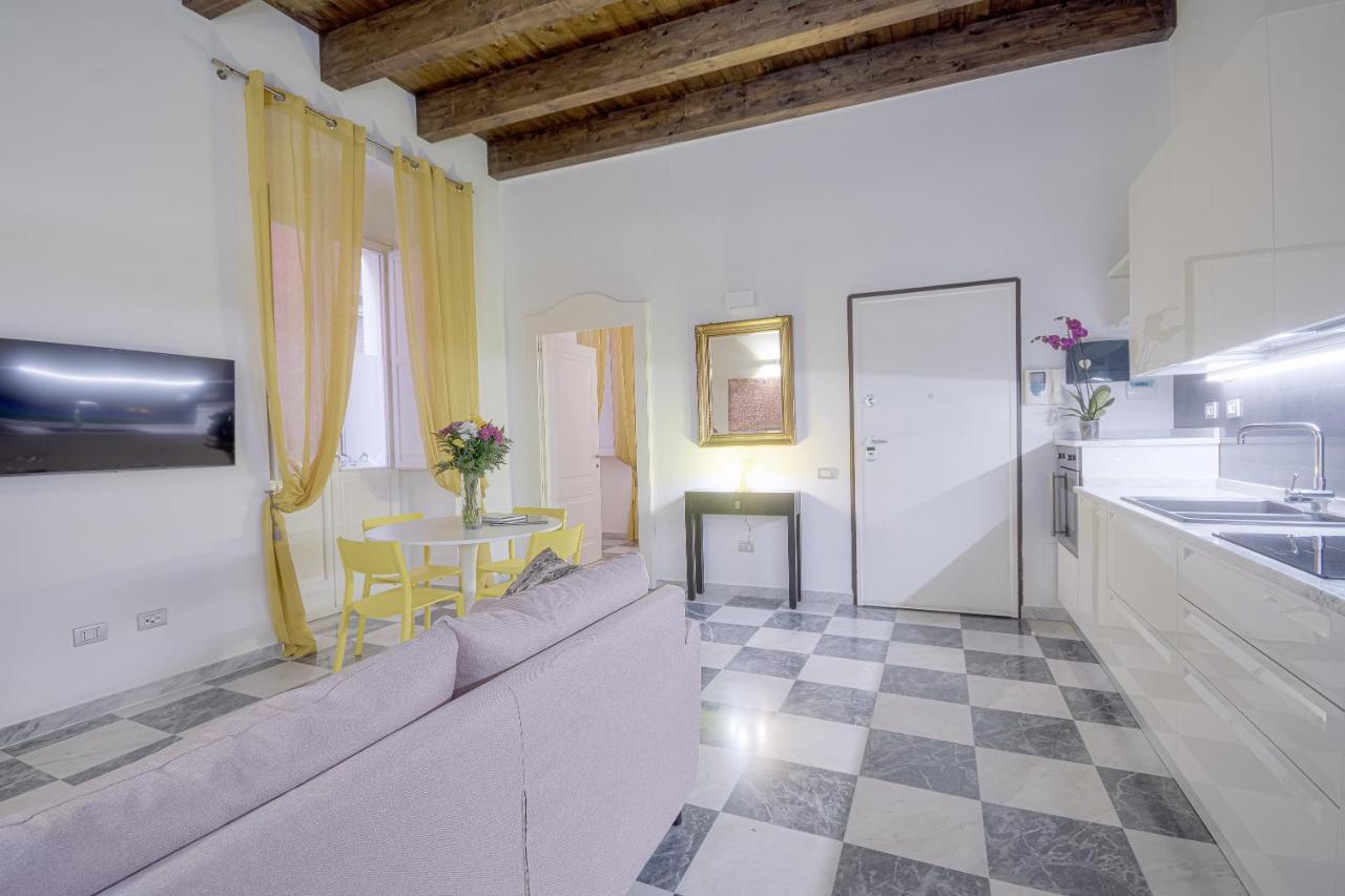 Right House - Characteristic Marina District Apartment Cagliari Ngoại thất bức ảnh