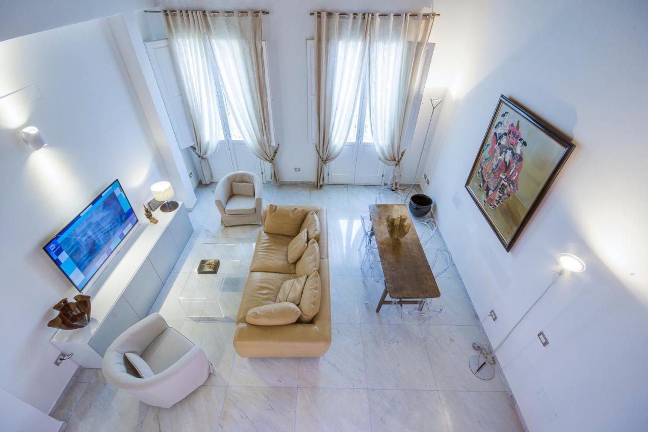 Right House - Characteristic Marina District Apartment Cagliari Ngoại thất bức ảnh