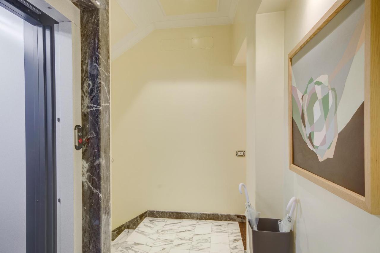 Right House - Characteristic Marina District Apartment Cagliari Ngoại thất bức ảnh